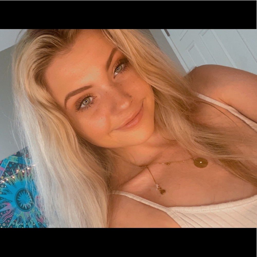 Meet your Posher, Lindsay